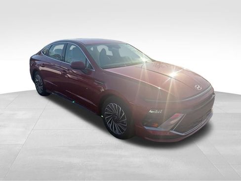 Used 2025 Hyundai Sonata SEL image 4