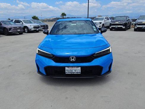 Used 2025 Honda Civic Sport image 3