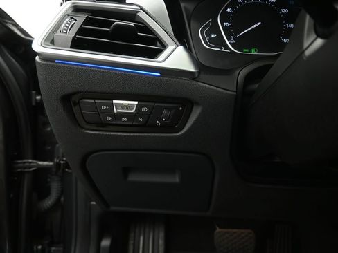 Used 2021 BMW 330i Sedan w/ Convenience Package RWD image 10