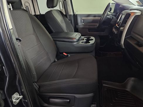 Used 2019 RAM 1500 Classic Warlock image 30