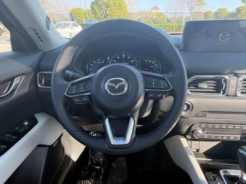 New 2025 MAZDA CX-5 AWD 2.5 S w/ Premium Plus Pkg image 10