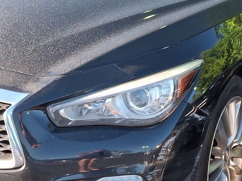 Used 2018 INFINITI Q50 Luxe w/ Essential Package (3.0T Luxe) AWD/4WD image 6