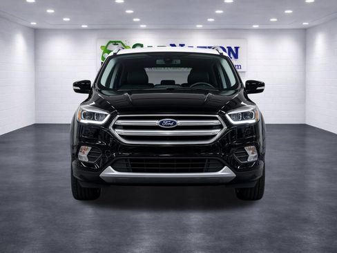Used 2019 Ford Escape Titanium AWD/4WD image 2