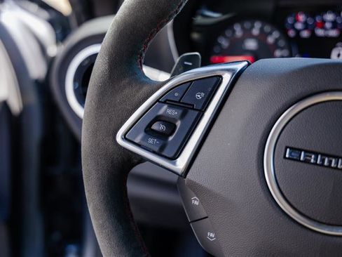 Used 2020 Chevrolet Camaro ZL1 RWD image 26