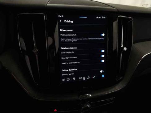 Certified 2025 Volvo XC60 B5 Plus AWD/4WD image 25