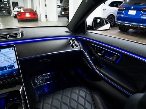 Used 2023 Mercedes-Benz S 580 4MATIC Sedan image 11