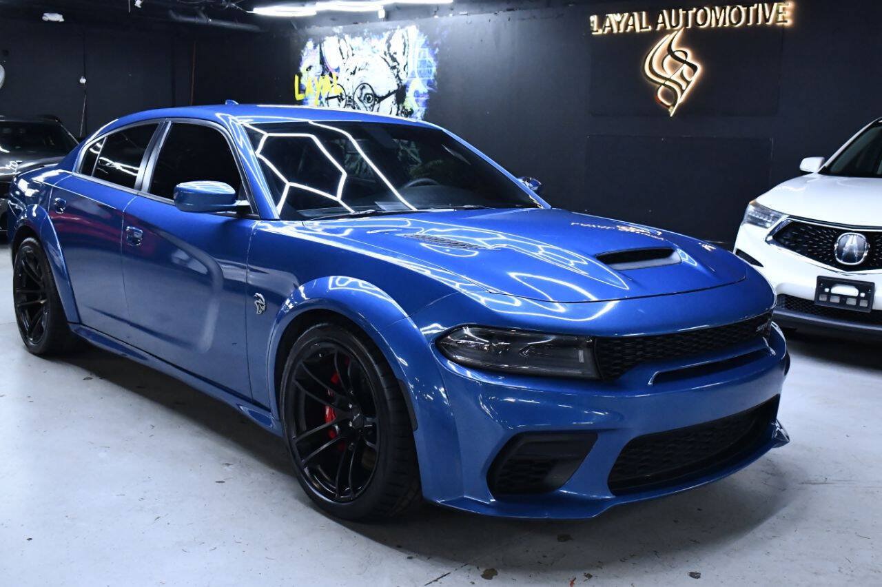 Used 2022 Dodge Charger SRT Hellcat w/ Alcantara Interior Package RWD image 2