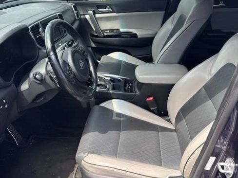 Used 2017 Kia Sportage SX FWD image 11