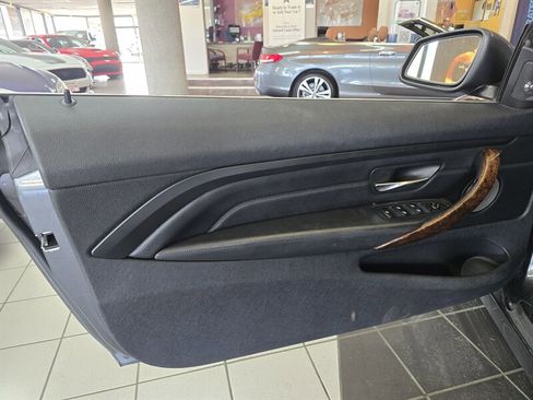 Used 2014 BMW 428i xDrive Convertible image 7