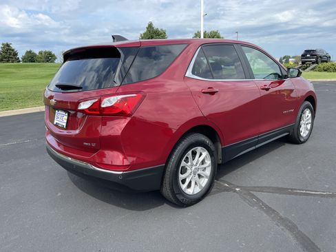 Used 2021 Chevrolet Equinox LT AWD/4WD image 5