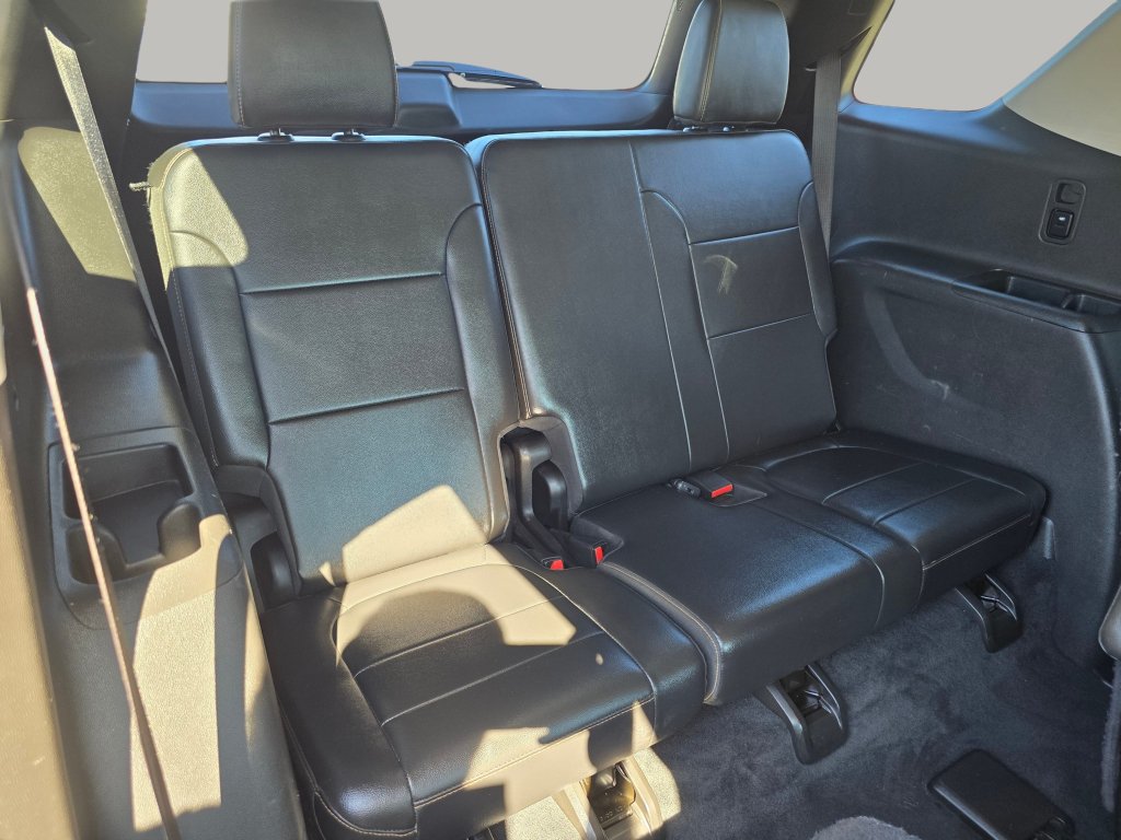 Used 2021 Chevrolet Traverse LT w/ LT Premium Package AWD/4WD image 30