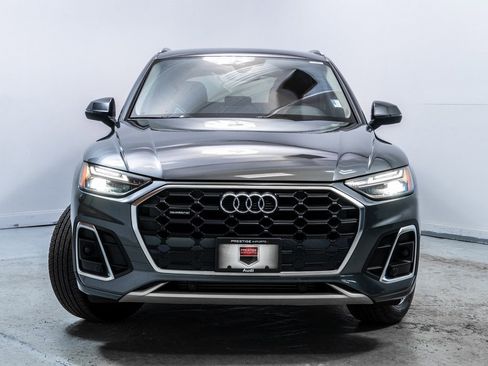 Used 2023 Audi Q5 2.0T Premium w/ Convenience Package image 10