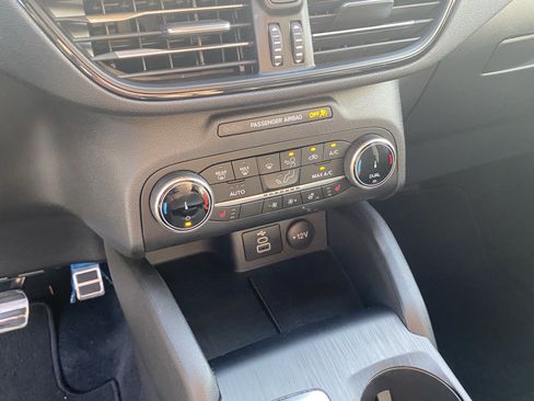 Used 2024 Ford Escape ST-Line Select AWD/4WD image 24