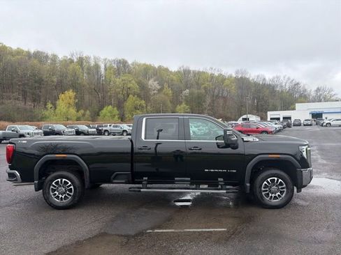 Used 2025 GMC Sierra 2500 SLE w/ SLE Convenience Package AWD/4WD image 6