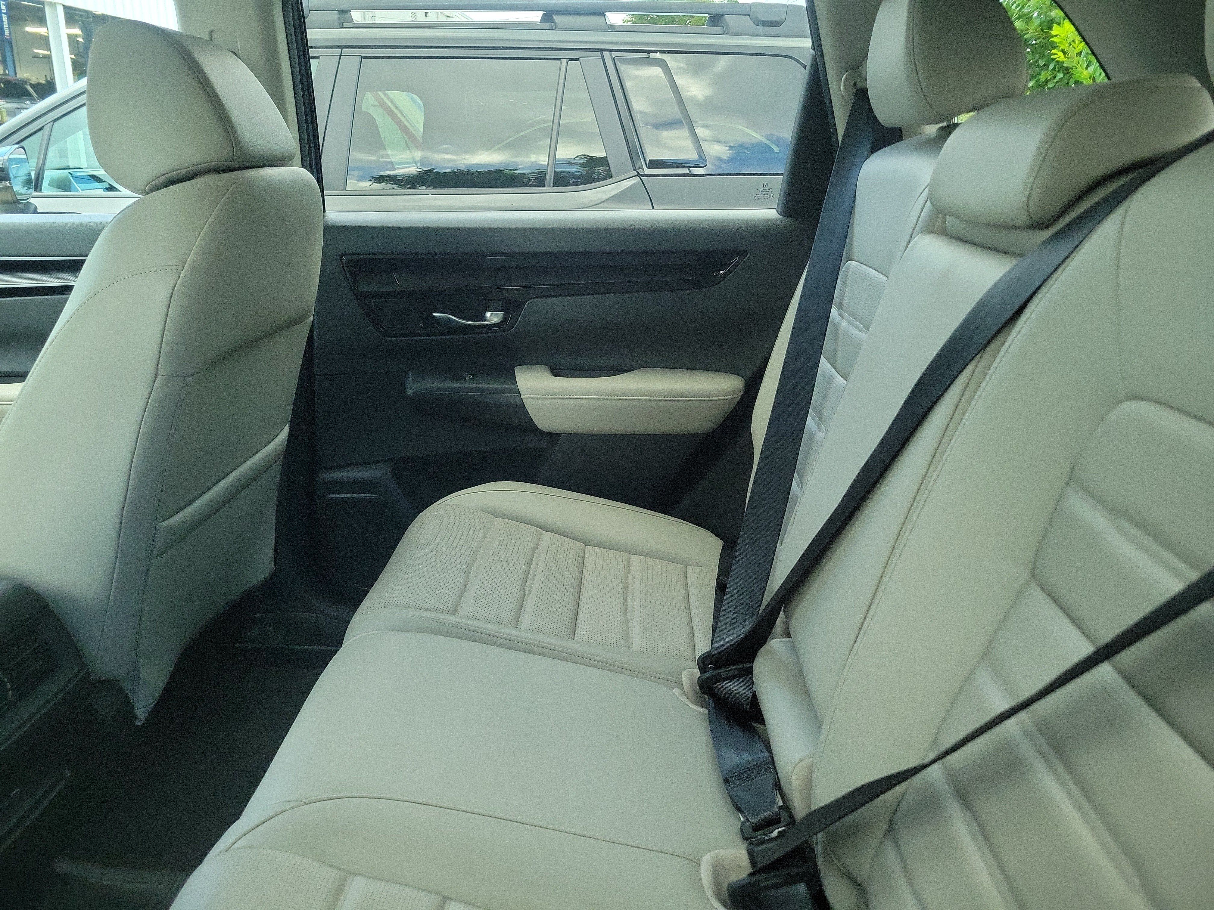 Used 2024 Honda CR-V EX-L image 7