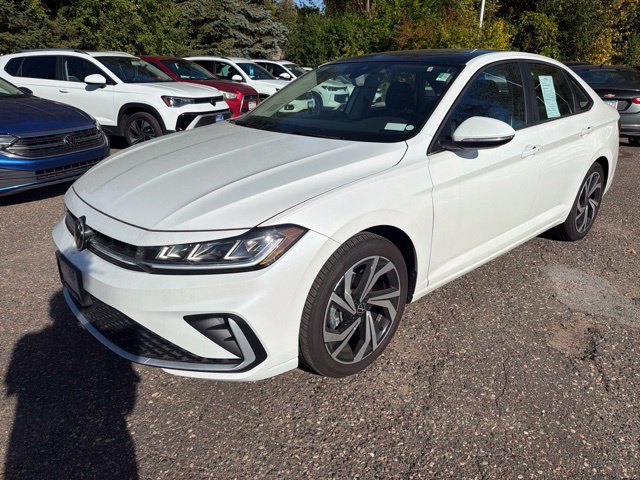 Certified 2026 Volkswagen Jetta SEL FWD image 7