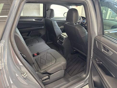 New 2026 Volkswagen Atlas Cross Sport SE AWD/4WD image 10