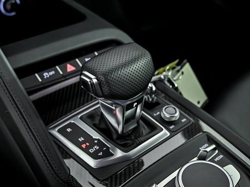 Used 2018 Audi R8 V10 plus AWD/4WD image 29