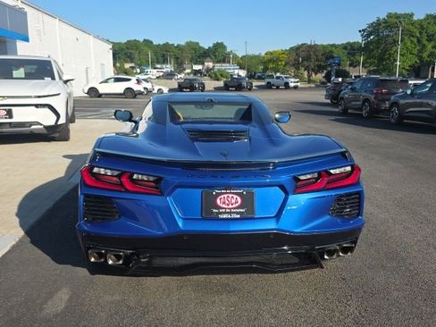 Used 2022 Chevrolet Corvette Stingray Preferred Conv RWD image 4