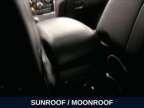 Used 2021 Jeep Grand Cherokee Altitude AWD/4WD image 13