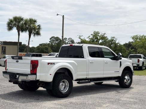 Used 2022 Ford F350 Lariat w/ Lariat Value Package AWD/4WD image 6
