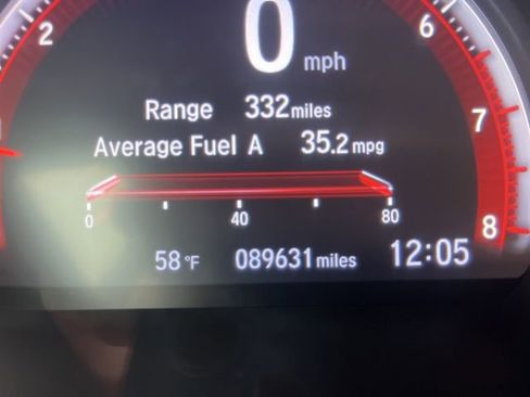 Used 2020 Honda Civic Sport image 10