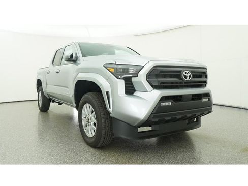 New 2026 Toyota Tacoma SR5 image 30