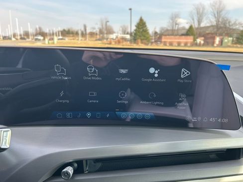 New 2026 Cadillac Vistiq Luxury image 29