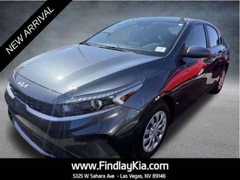 Used 2023 Kia Forte LX FWD image 1