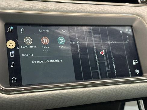 Used 2022 Land Rover Range Rover Evoque R-Dynamic S image 28