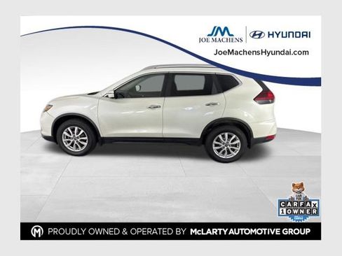 Used 2020 Nissan Rogue SV AWD/4WD image 1