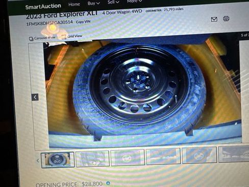 Used 2023 Ford Explorer XLT w/ Equipment Group 202A AWD/4WD image 3