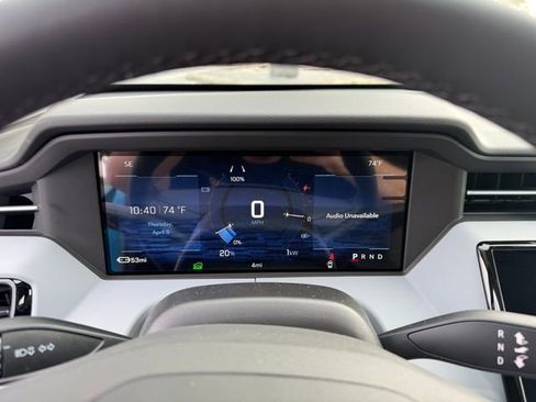 New 2027 Chevrolet Bolt LT w/ Comfort Package FWD image 23