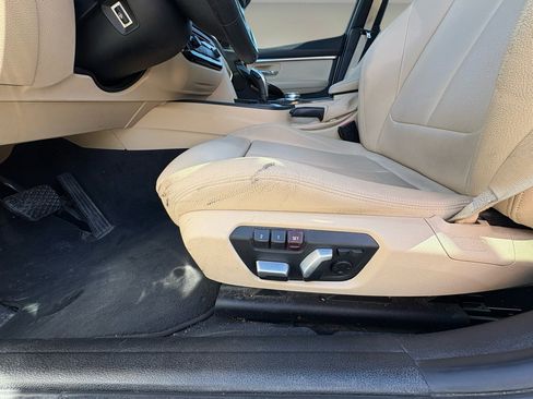 Used 2018 BMW 330i xDrive Sedan image 10