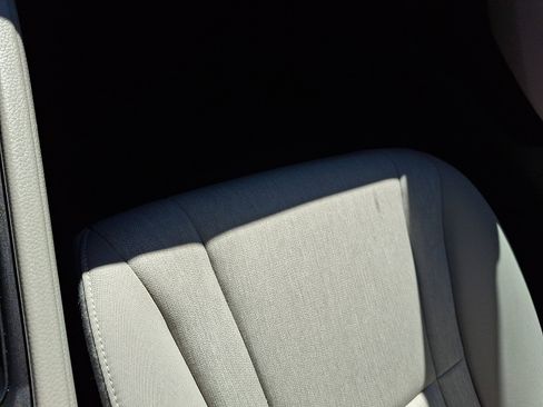 Certified 2023 Honda Accord EX image 26