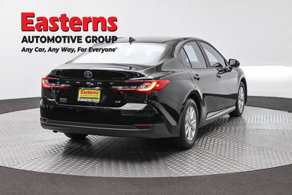 Used 2026 Toyota Camry LE FWD image 6