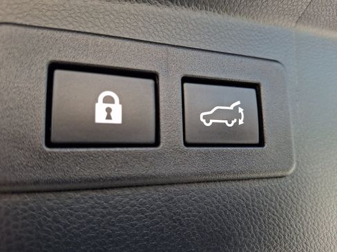 Used 2021 Subaru Outback Limited AWD/4WD image 27