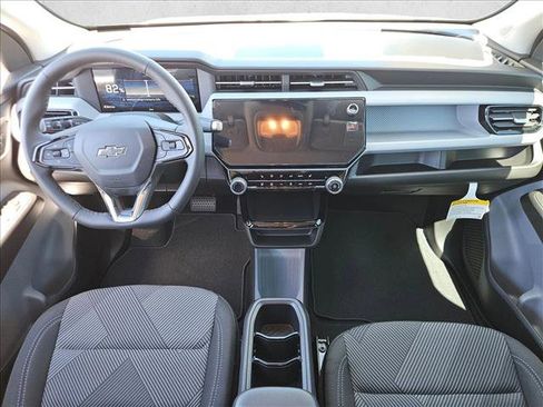 New 2027 Chevrolet Bolt LT w/ Comfort Package image 15