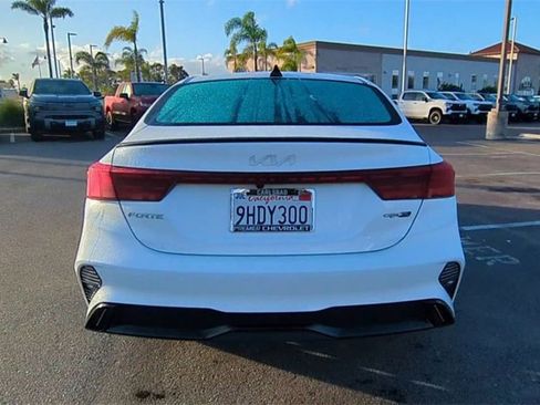 Used 2023 Kia Forte GT-Line w/ GT-Line Premium Package image 7