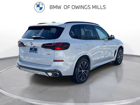New 2026 BMW X5 xDrive40i w/ M Sport Package image 8