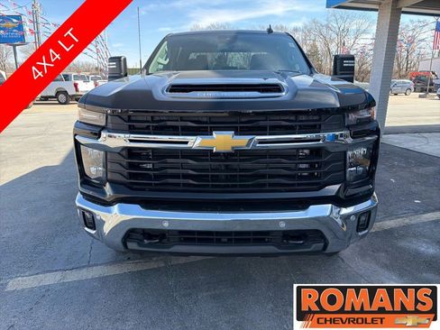 New 2025 Chevrolet Silverado 2500 LT w/ Safety Package AWD/4WD image 8