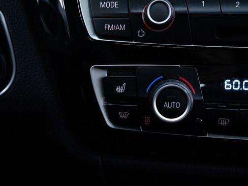 Used 2016 BMW M3 RWD image 17