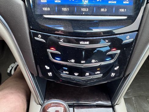 Used 2016 Cadillac XTS Luxury w/ Driver Awareness Package image 14