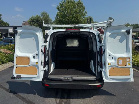 Used 2022 Ford Transit Connect XL FWD image 11