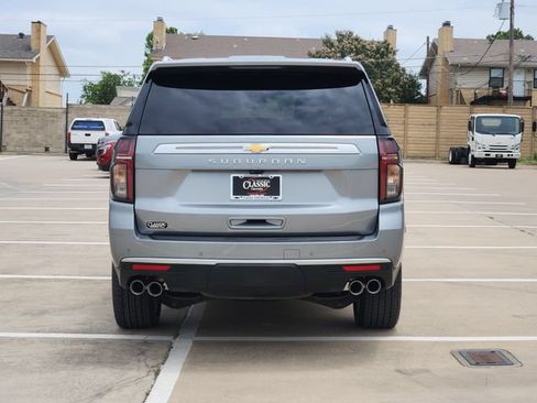Used 2024 Chevrolet Suburban High Country w/ Premium Package AWD/4WD image 13