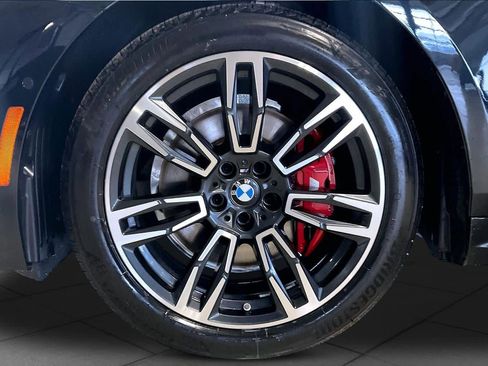 New 2027 BMW 530i RWD image 11