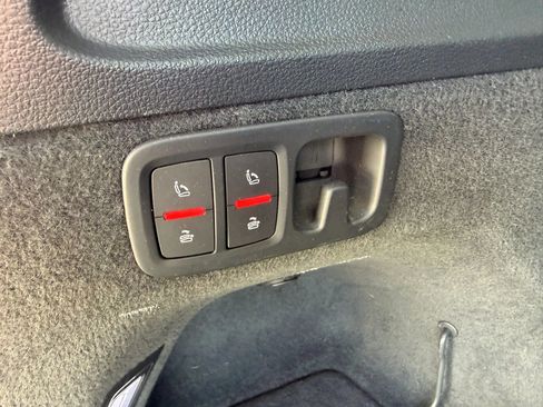 Used 2017 Audi Q7 2.0T Premium Plus w/ Premium Plus Package AWD/4WD image 35