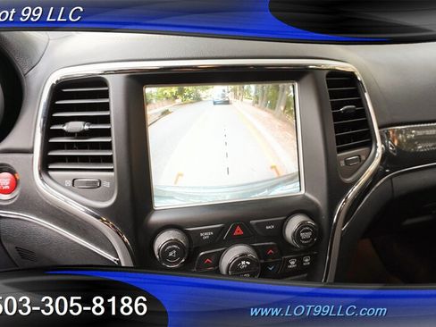 Used 2014 Jeep Grand Cherokee SRT8 w/ Luxury Group II AWD/4WD image 35