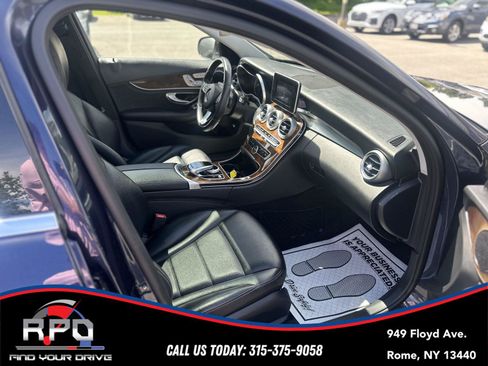Used 2016 Mercedes-Benz C 300 4MATIC Sedan image 27
