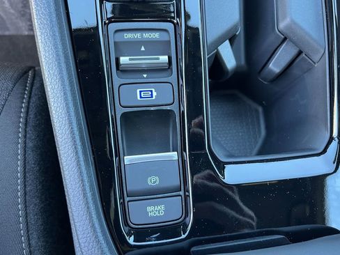Used 2025 Honda Accord Sport image 16